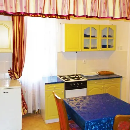 Arany Barokk Apartamento *